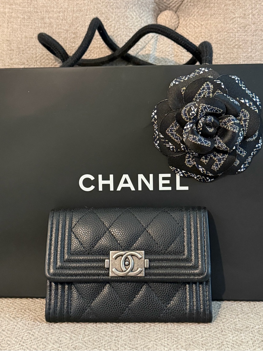 Chanel Black Quilted Caviar Leather Boy Flap Card Case